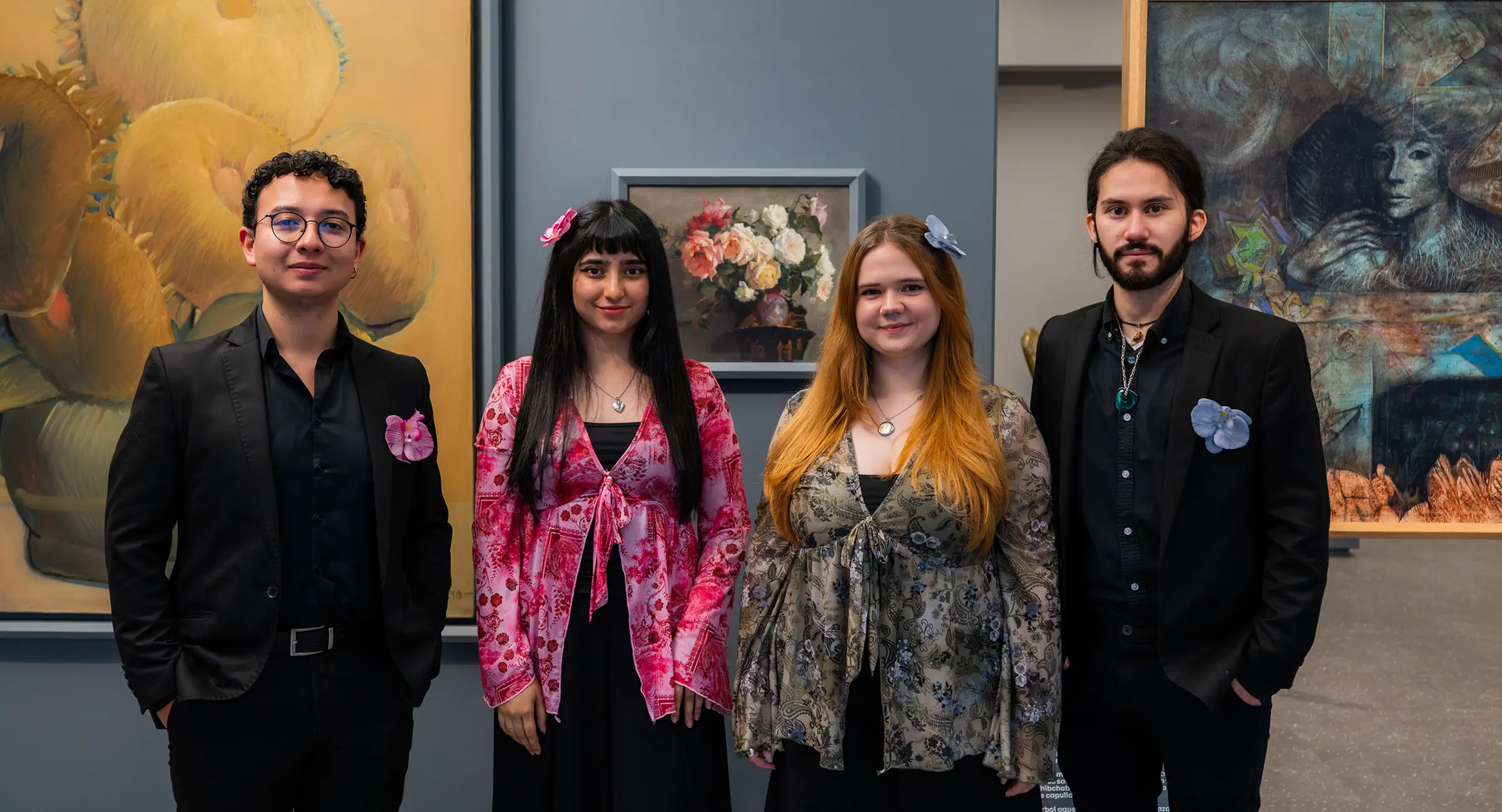 Dos y cuarto grupo musical bancolombia atrio sala de arte